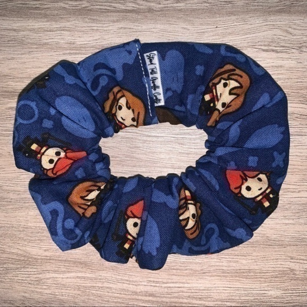 $7ea or 3/$15 Harry Potter Hogwarts blue hair Scrunchie handmade new